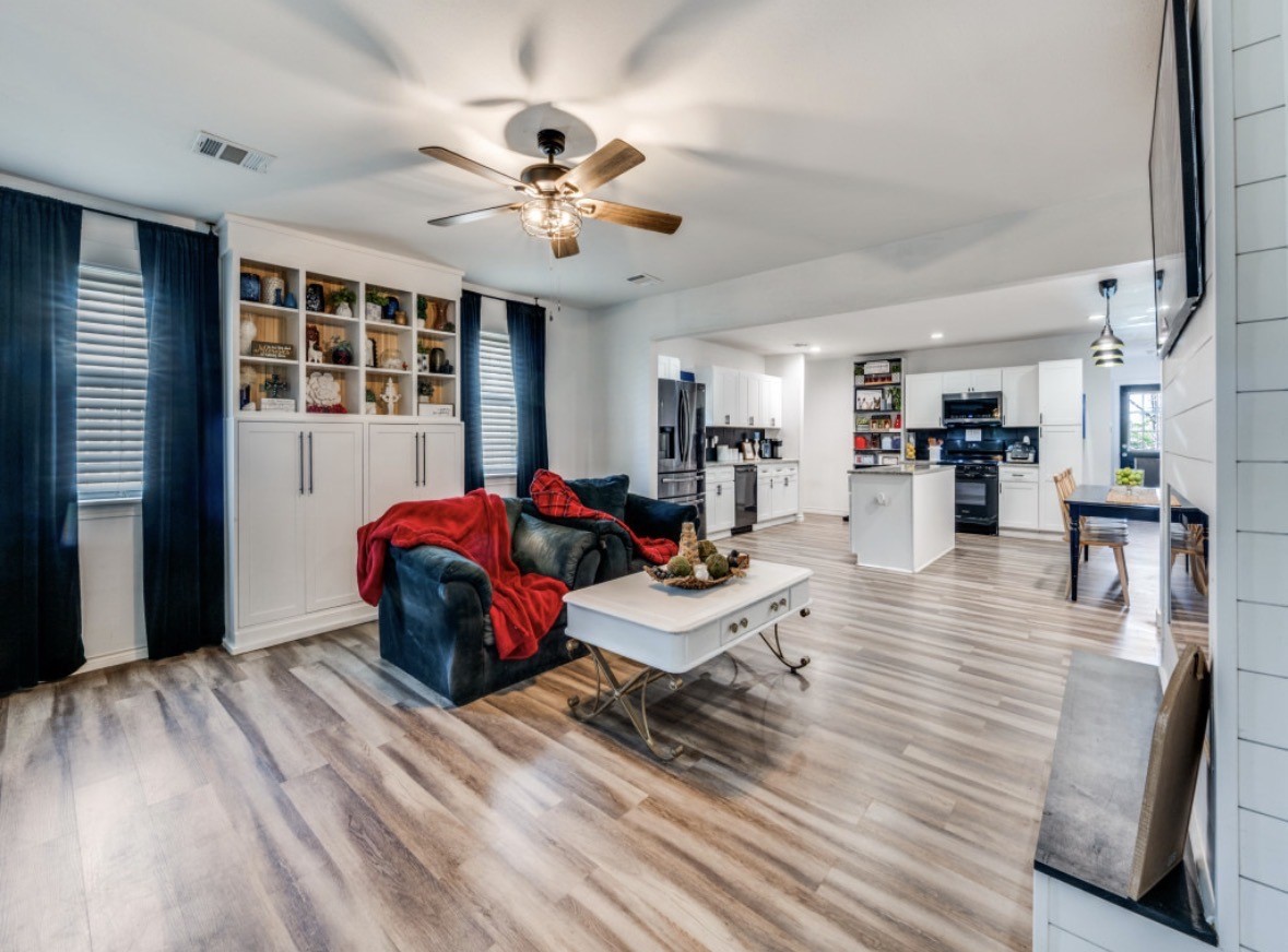 1514 Cardinal Road Cardinal Road Mansfield TX 76063