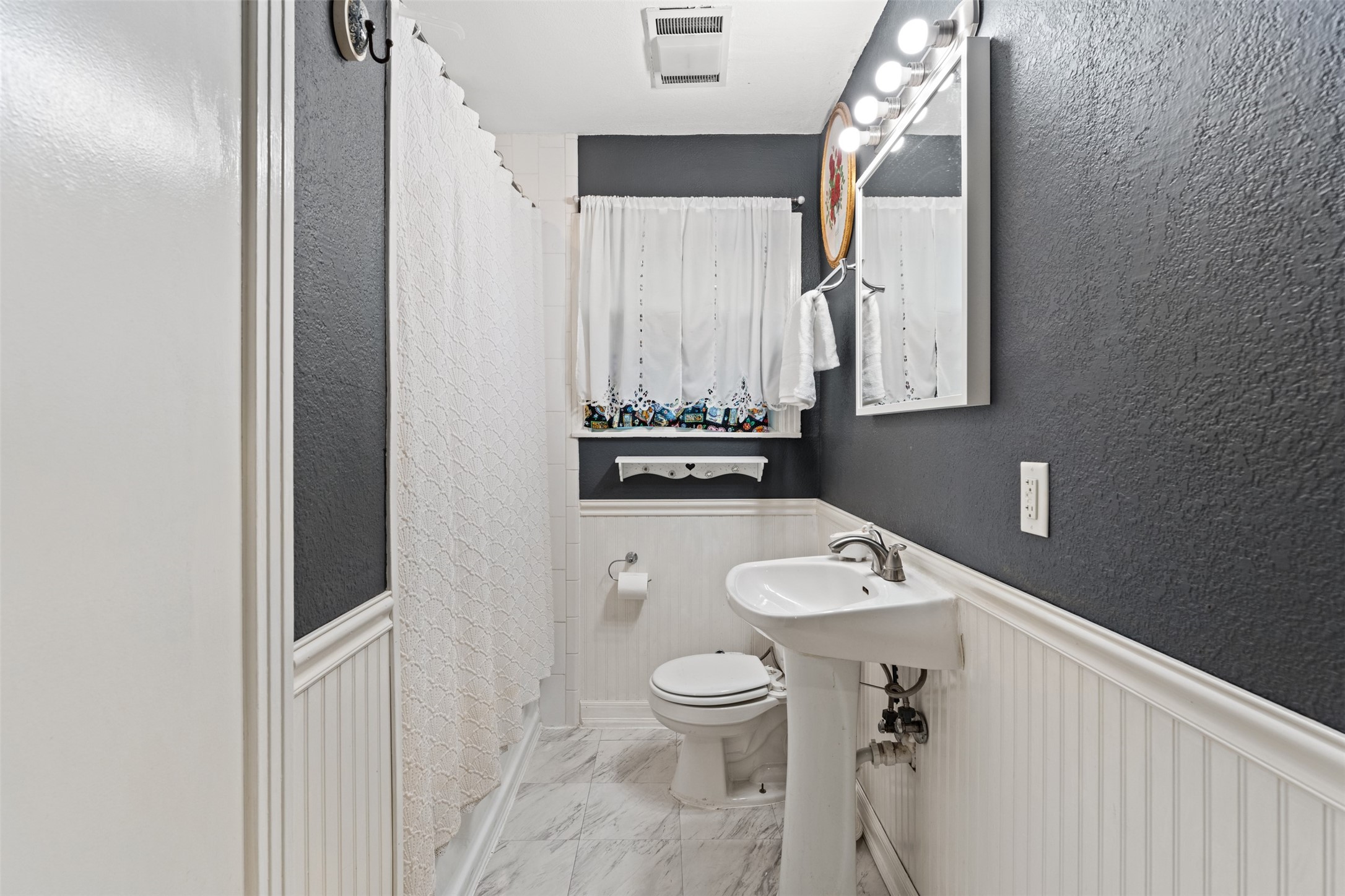 3921 Austin Avenue Waco TX 76710