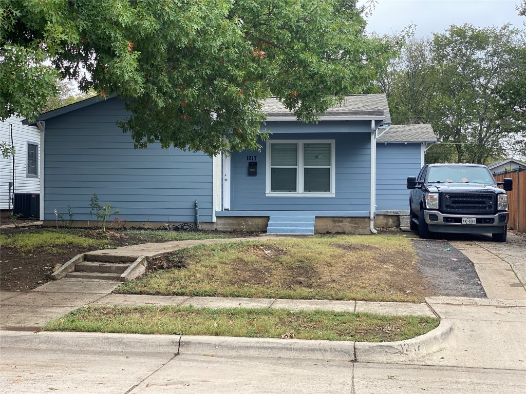 1217 E Morningside Drive Fort Worth TX 76104