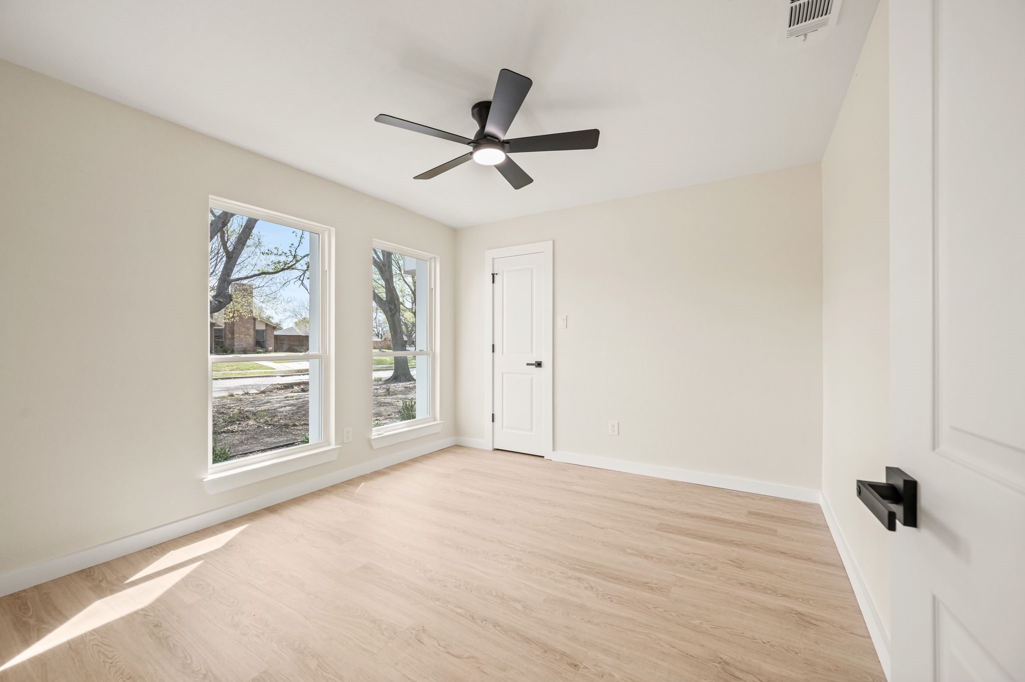 1934 Vista Oaks Drive Carrollton TX 75007