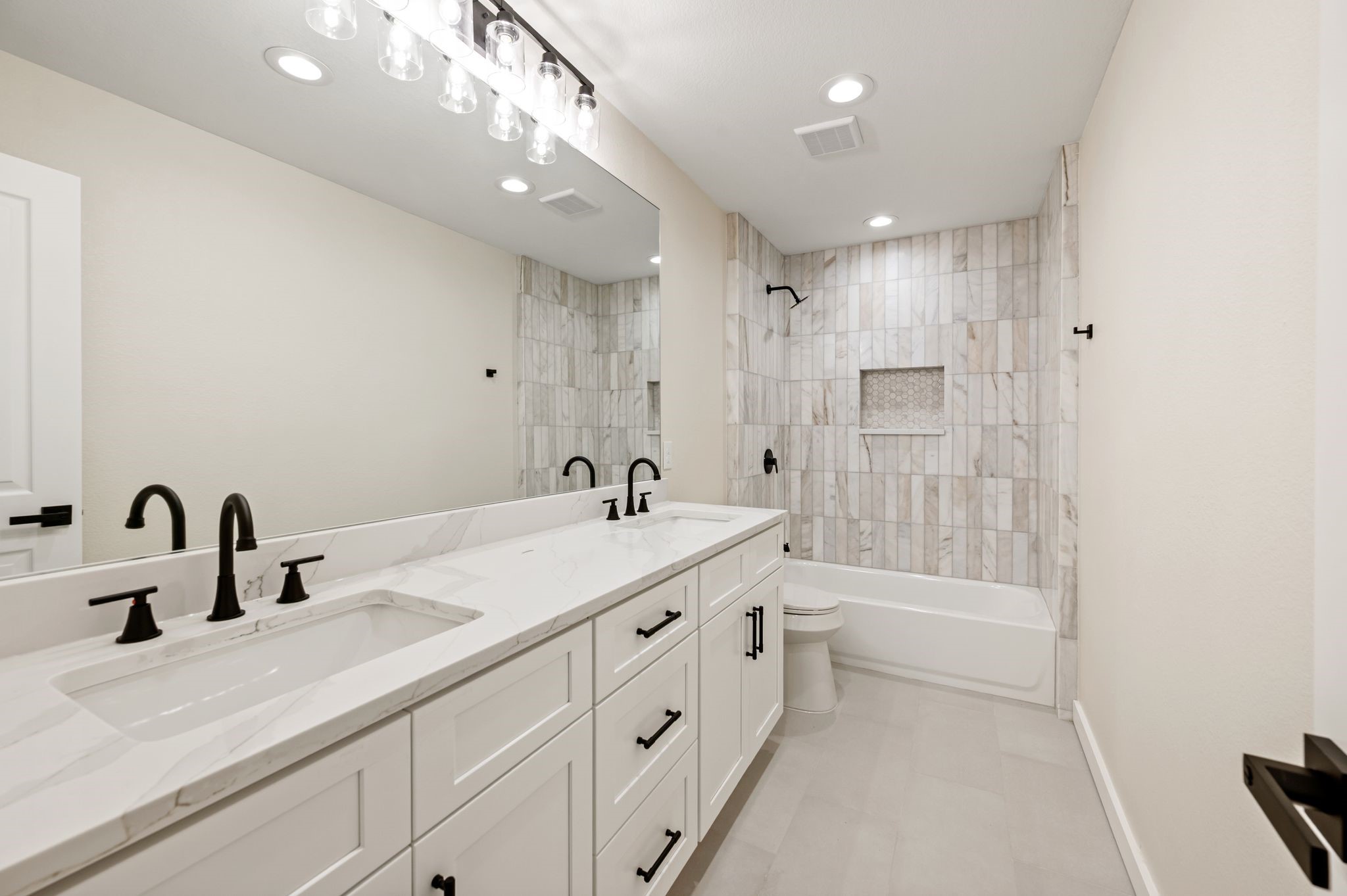 1934 Vista Oaks Drive Carrollton TX 75007