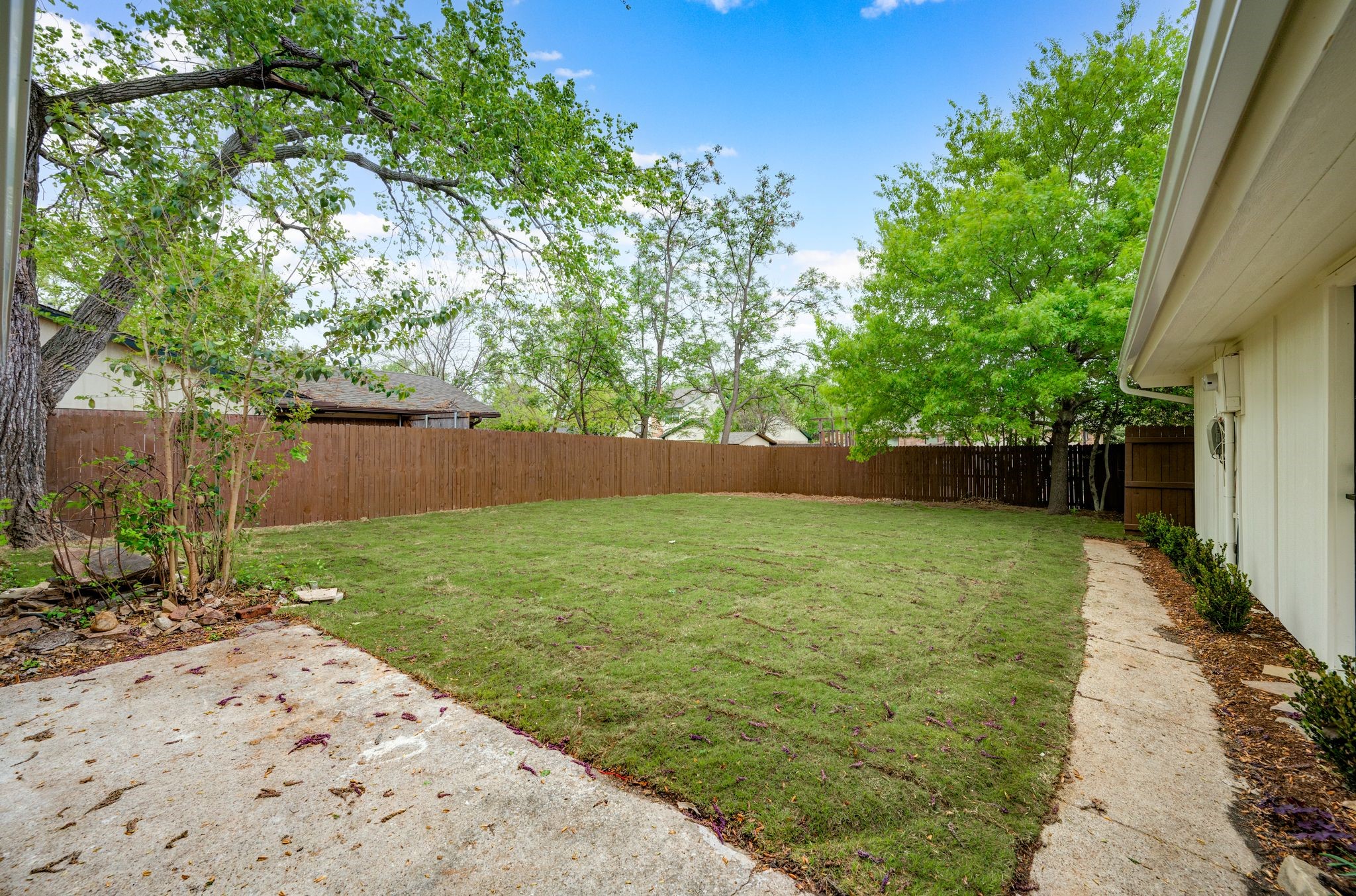 1934 Vista Oaks Drive Carrollton TX 75007