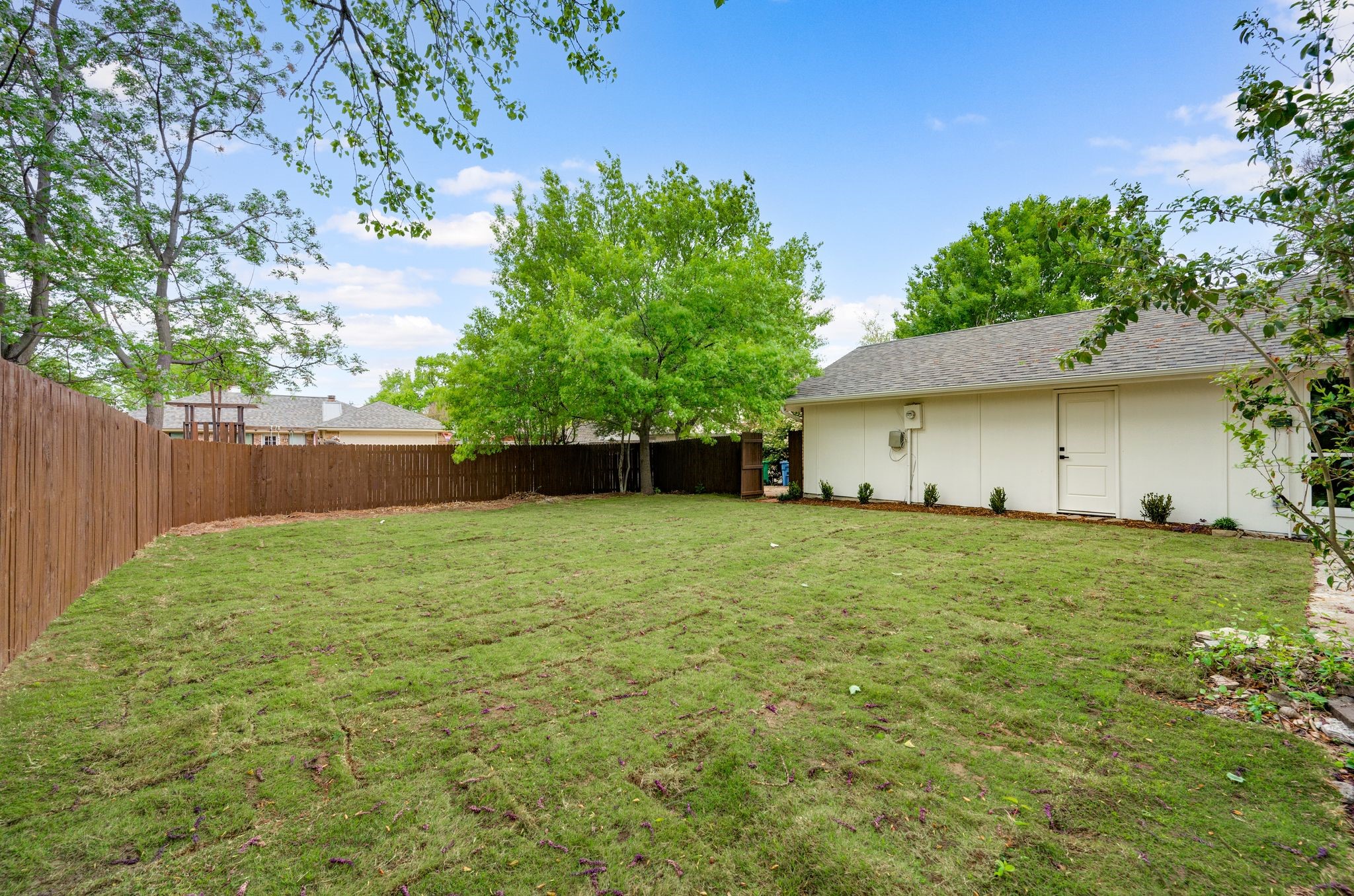 1934 Vista Oaks Drive Carrollton TX 75007