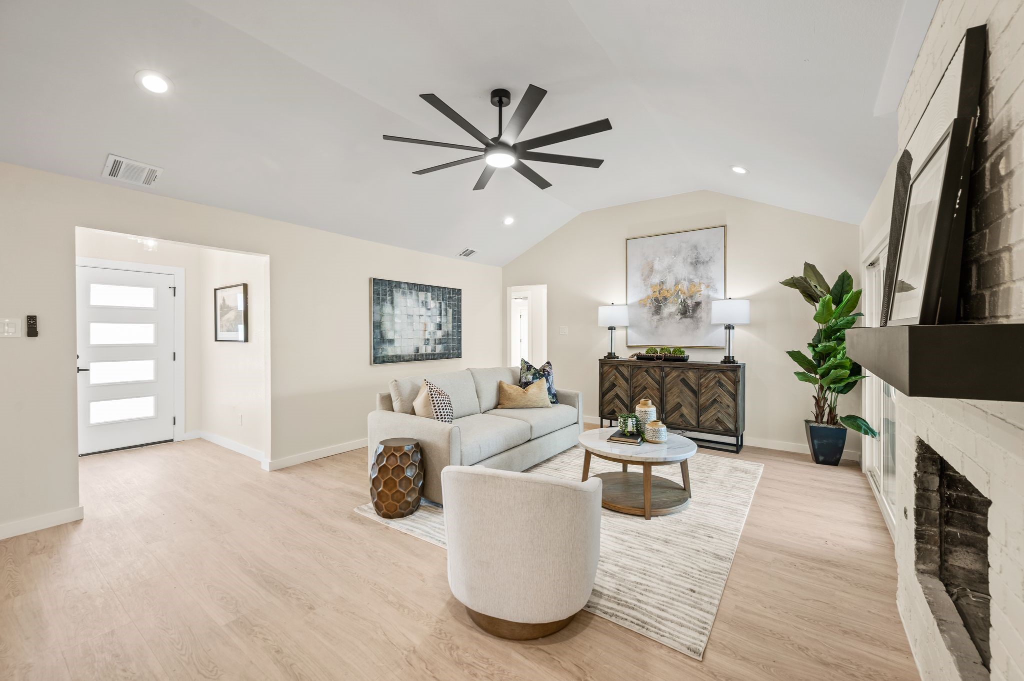1934 Vista Oaks Drive Carrollton TX 75007