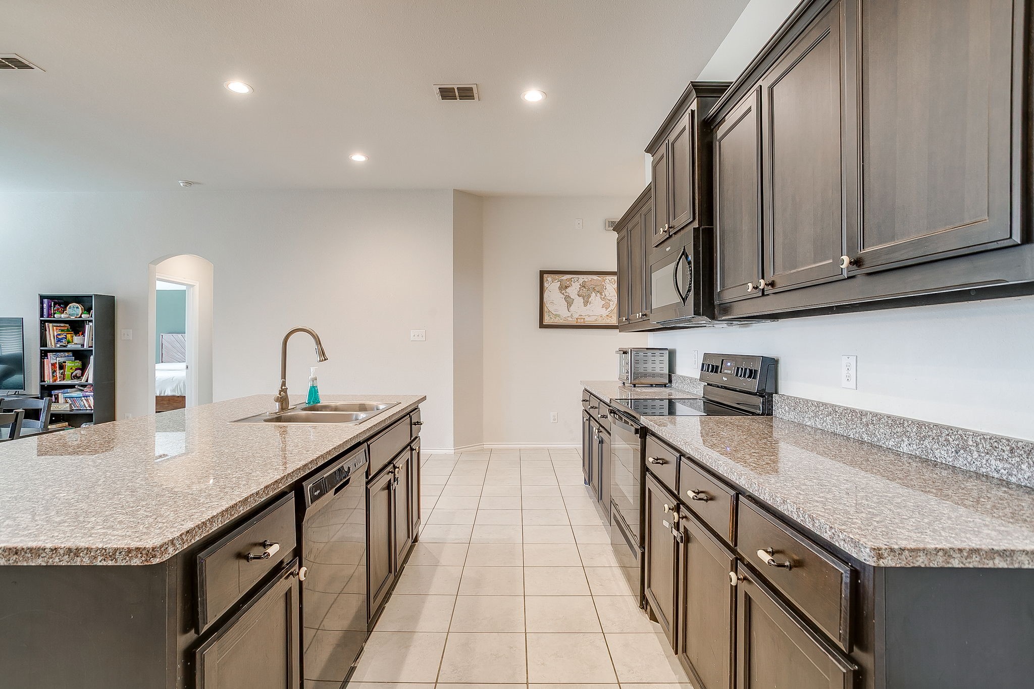 9200 Vistamill Trail Fort Worth TX 76179