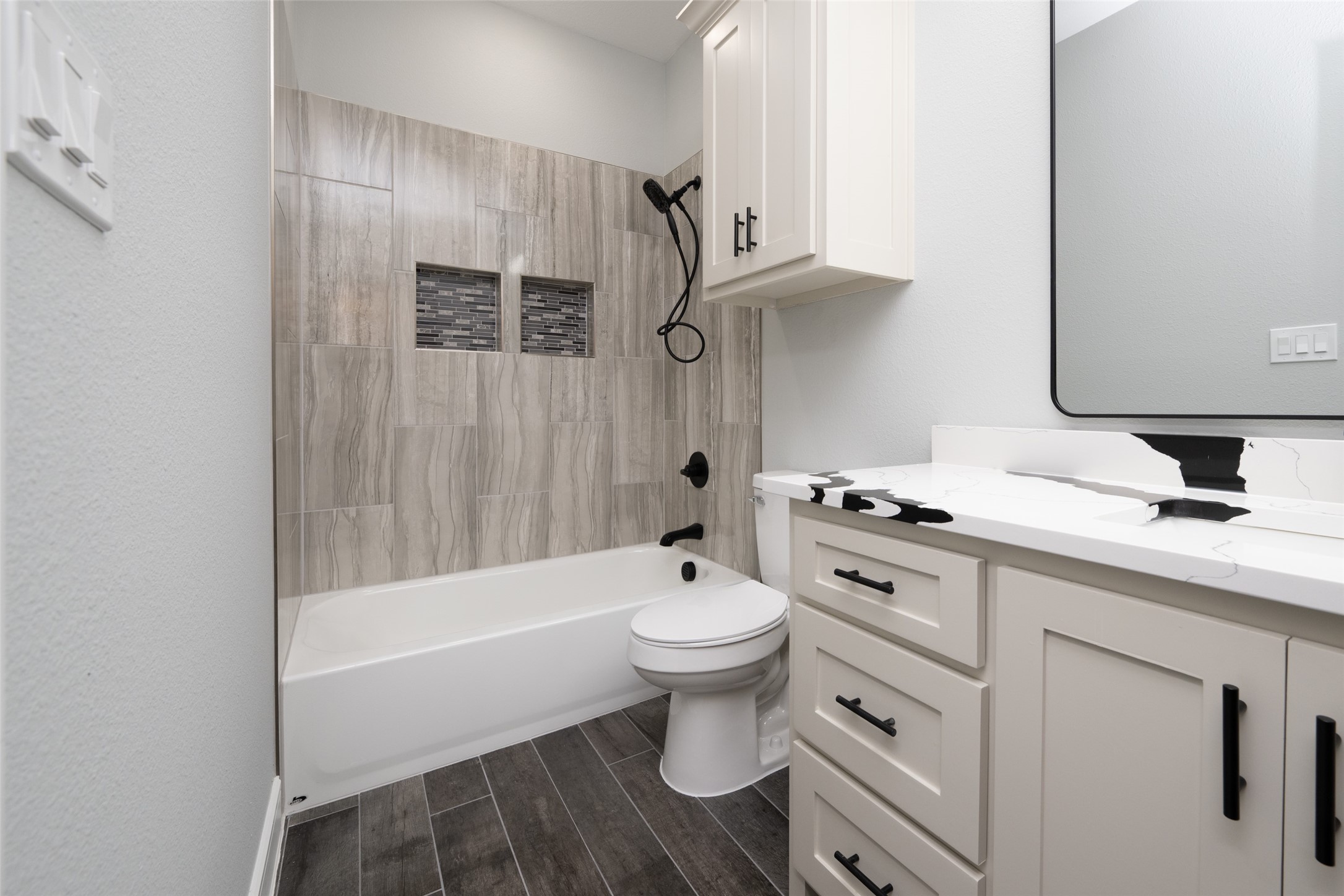 302 W Pine Street Whitewright TX 75491