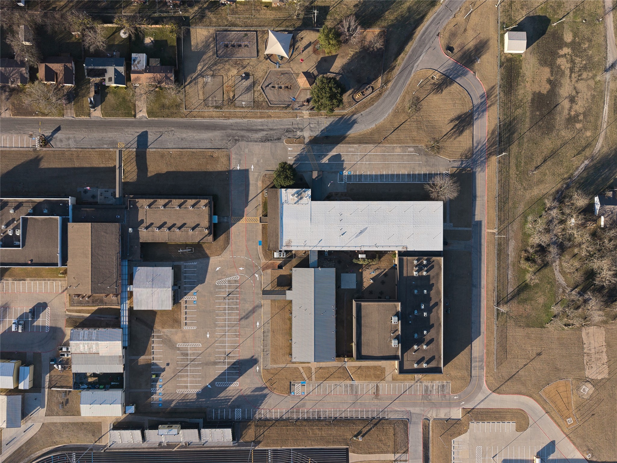 302 W Pine Street Whitewright TX 75491