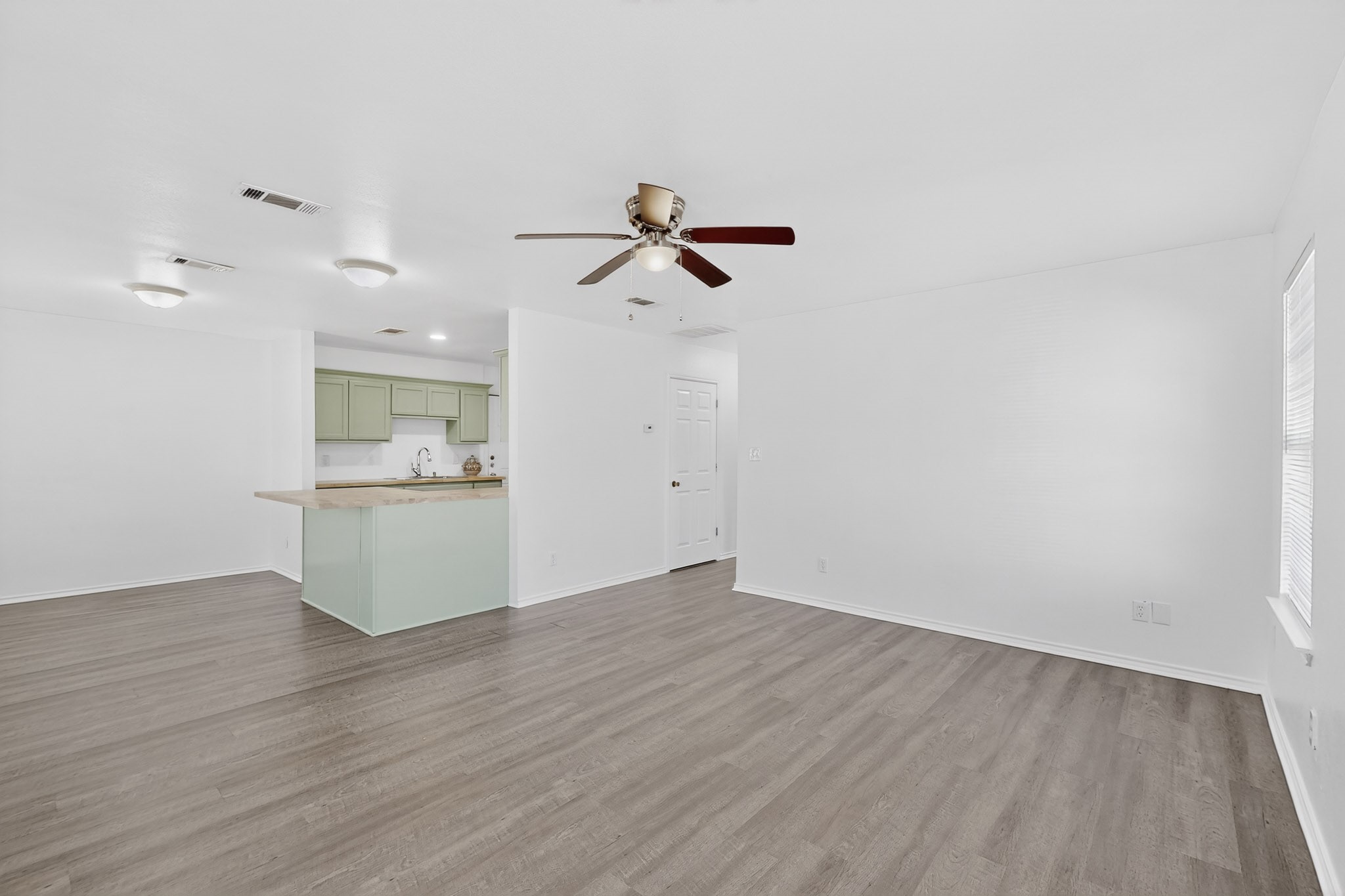 604 S Maxey Street Sherman TX 75090