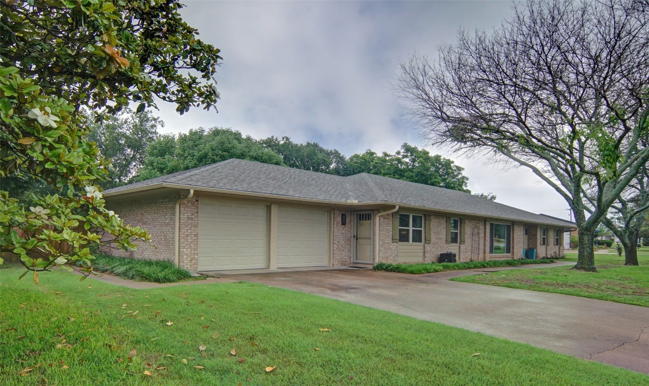 304 Mockingbird Lane Weatherford TX 76086