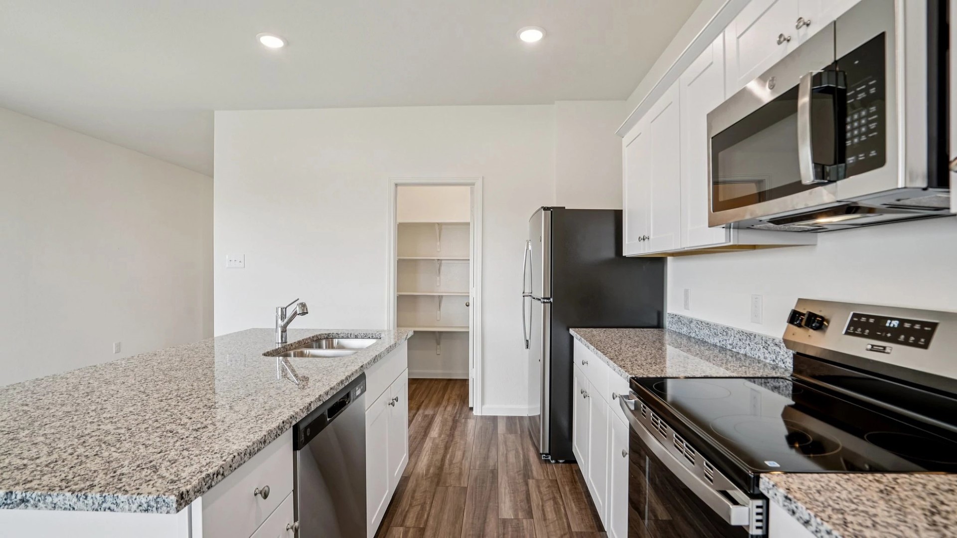 14204 Donahue Street Pilot Point TX 76258