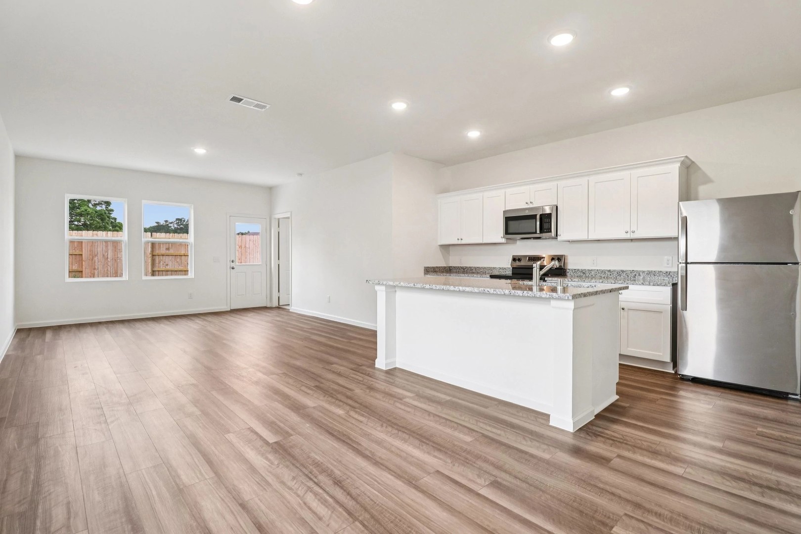 14204 Donahue Street Pilot Point TX 76258