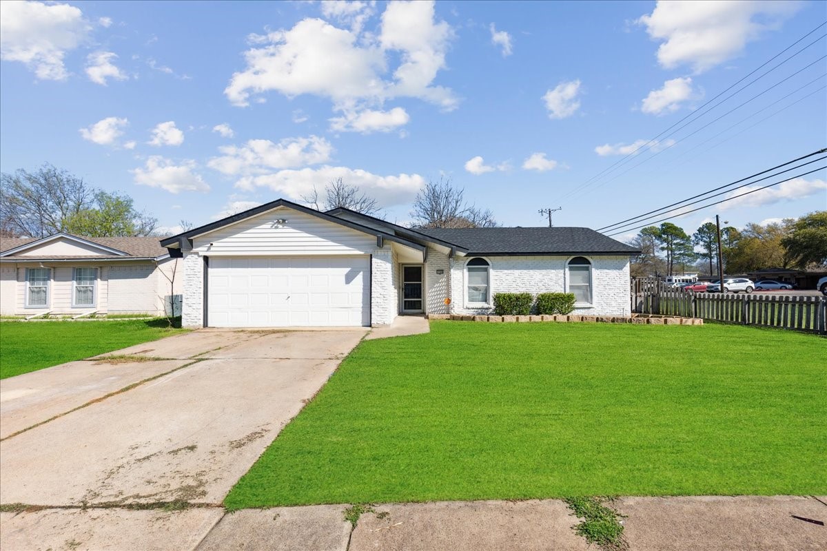 12309 Squire Drive Balch Springs TX 75180