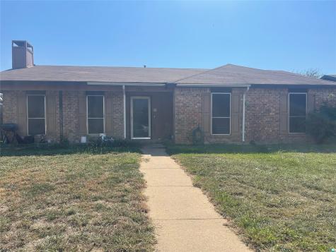 1326 Greenbriar Lane Lancaster TX 75146