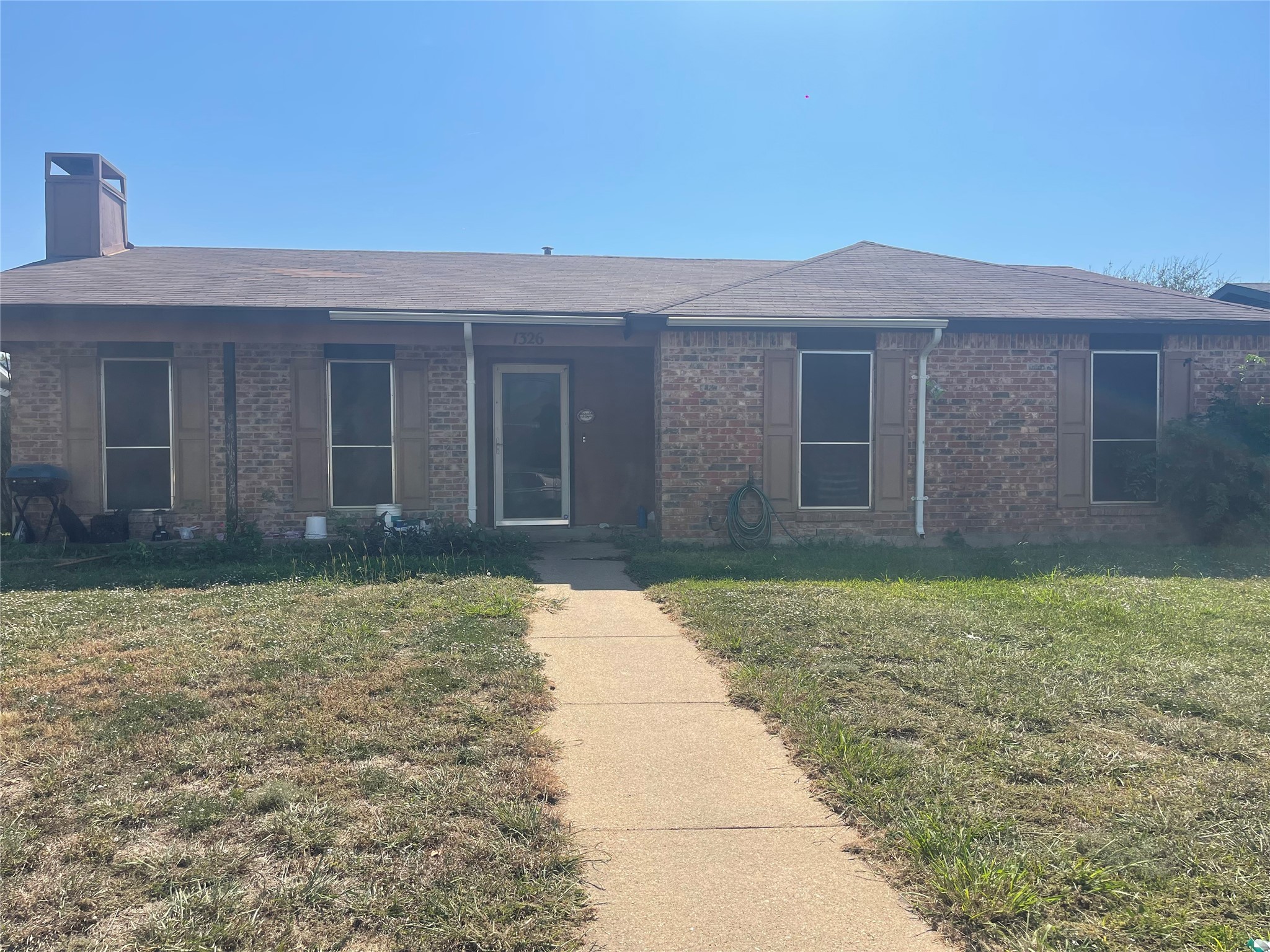 1326 Greenbriar Lane Lancaster TX 75146