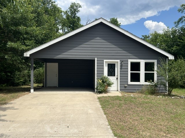 1204 Craddock Street Commerce TX 75428