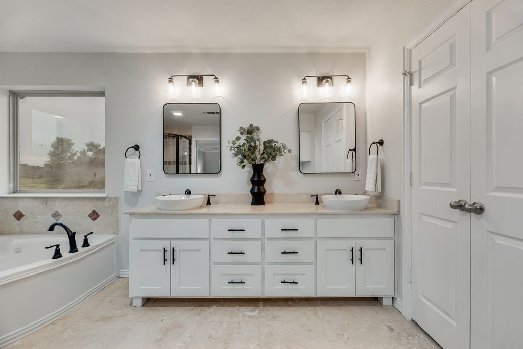 5855 County Road 408 Mckinney TX 75071