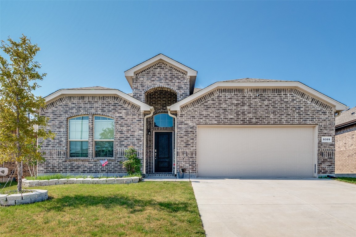 9309 Bronze Meadow Drive Fort Worth TX 76131