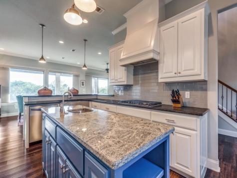 165 Cote D Azur Chico TX 76431