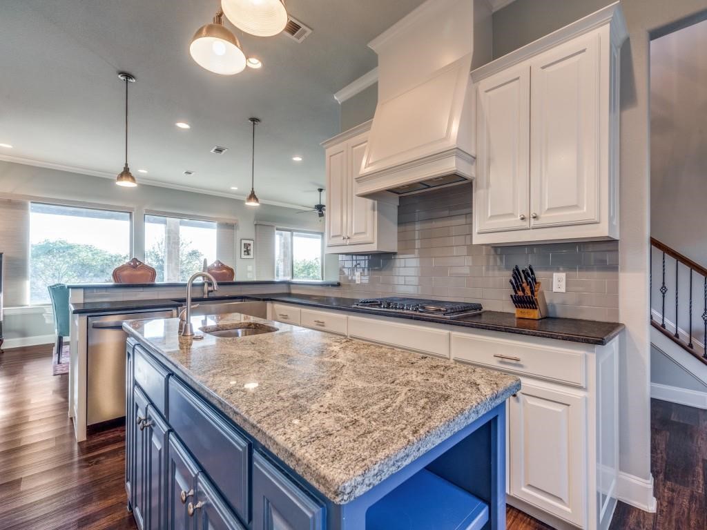 165 Cote D Azur Chico TX 76431