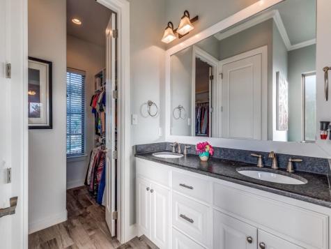 165 Cote D Azur Chico TX 76431