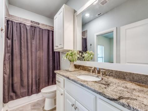 165 Cote D Azur Chico TX 76431