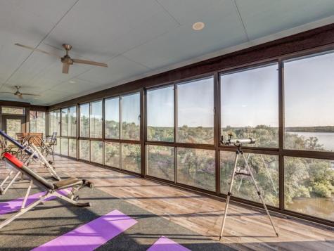 165 Cote D Azur Chico TX 76431