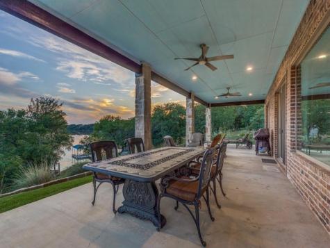165 Cote D Azur Chico TX 76431