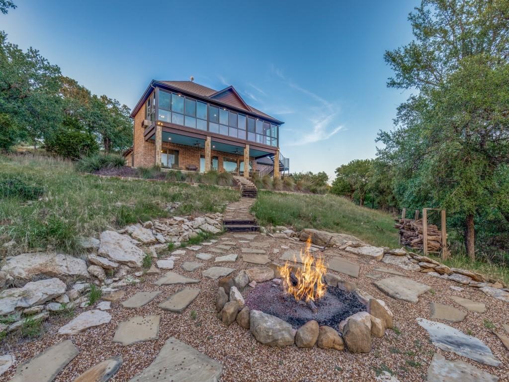 165 Cote D Azur Chico TX 76431