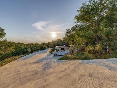165 Cote D Azur Chico TX 76431