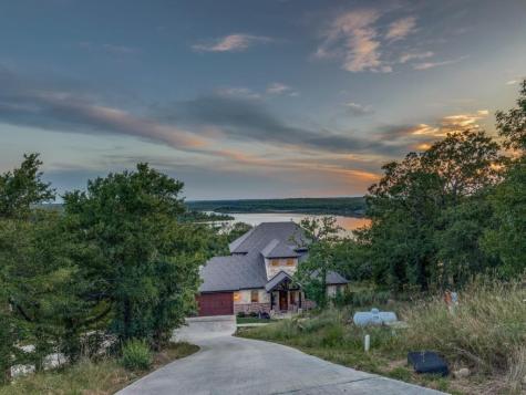 165 Cote D Azur Chico TX 76431