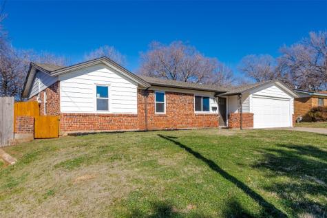 4541 Dee Lane Haltom City TX 76117