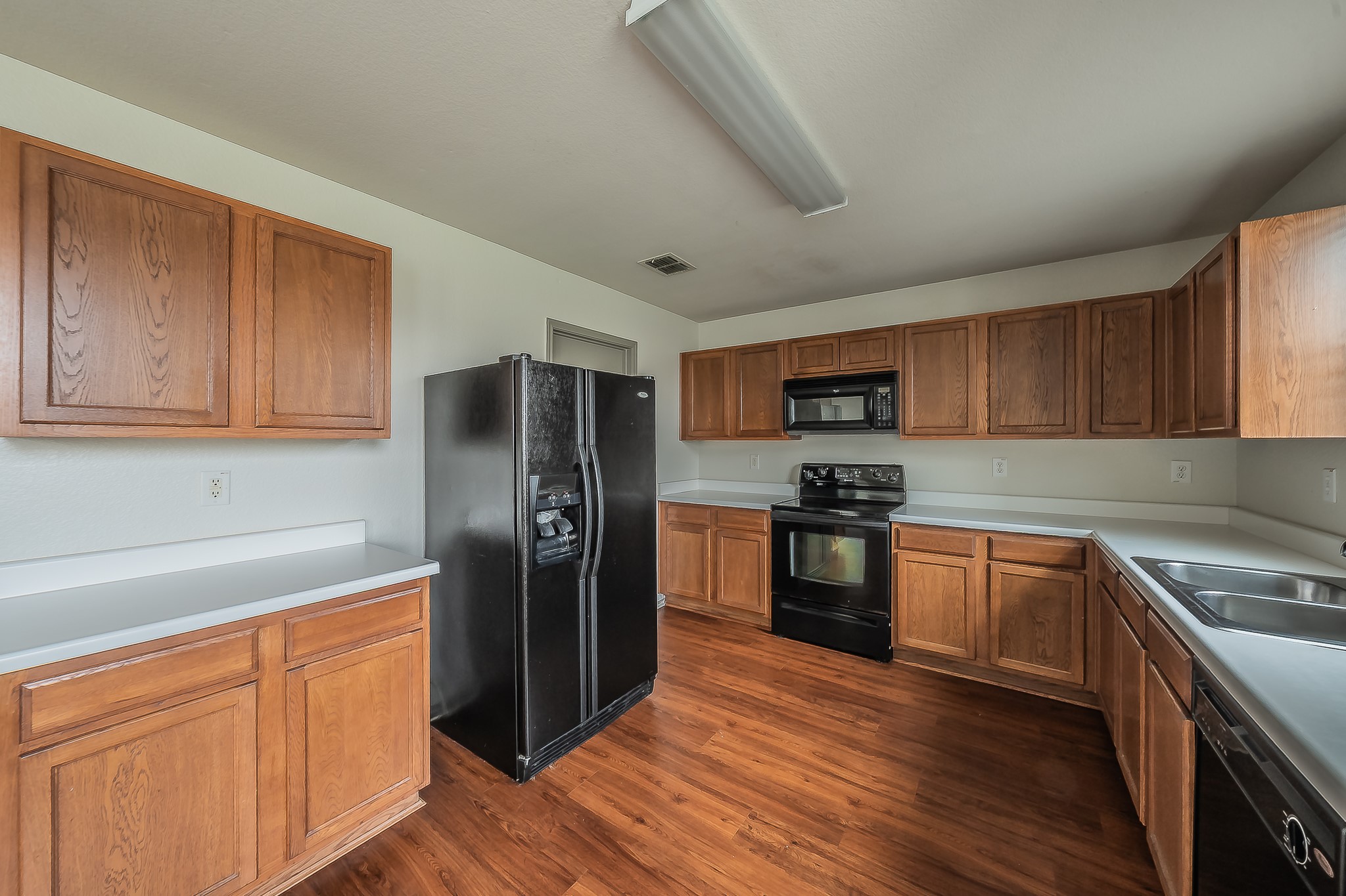 1420 Krista Drive Burleson TX 76028