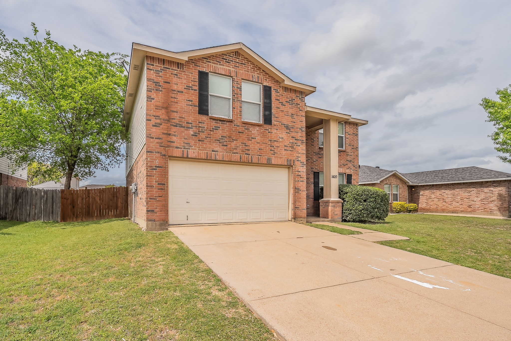 1420 Krista Drive Burleson TX 76028