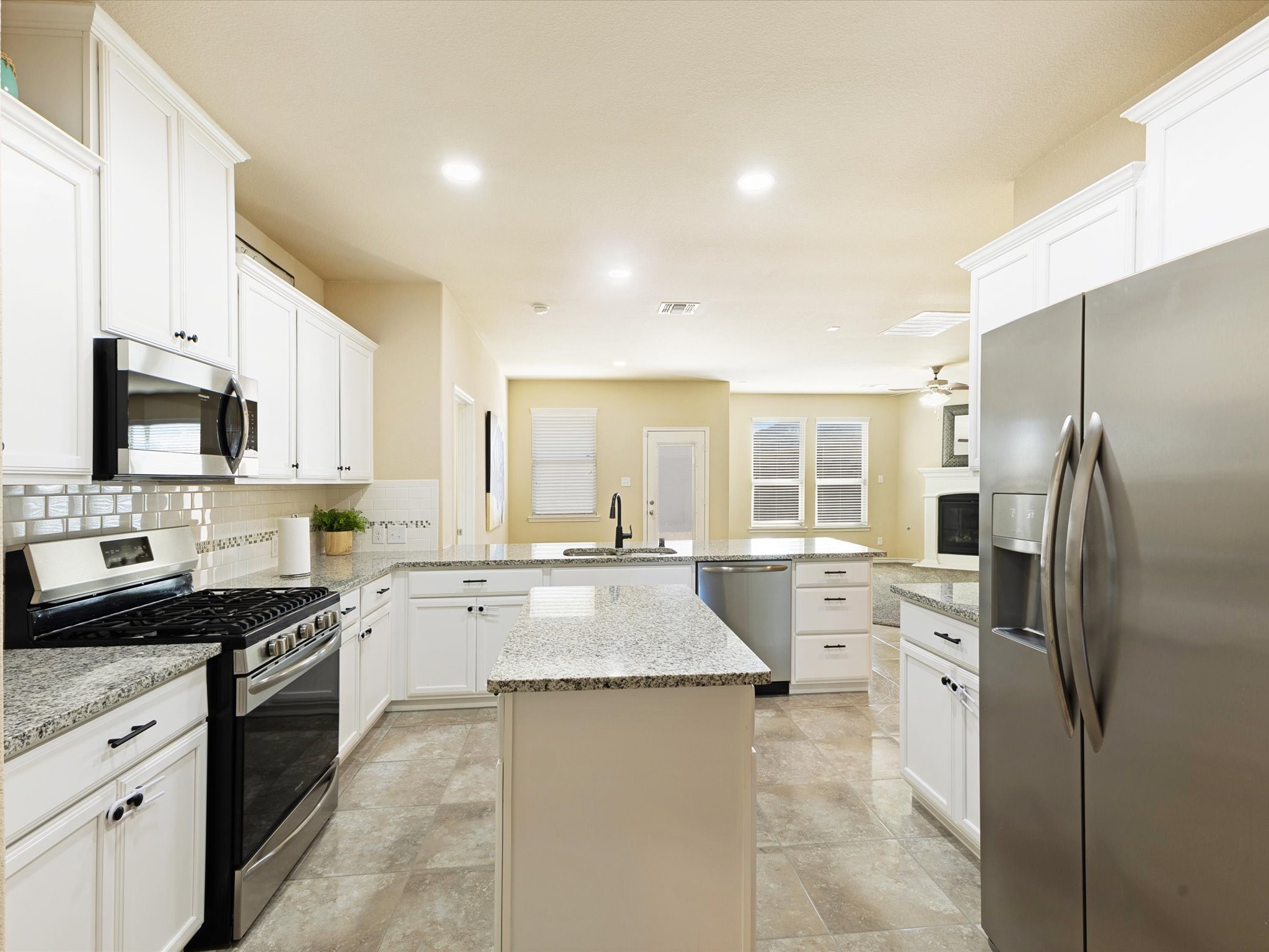 2109 Lake Hawthorne Trail Little Elm TX 75068