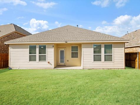 2109 Lake Hawthorne Trail Little Elm TX 75068