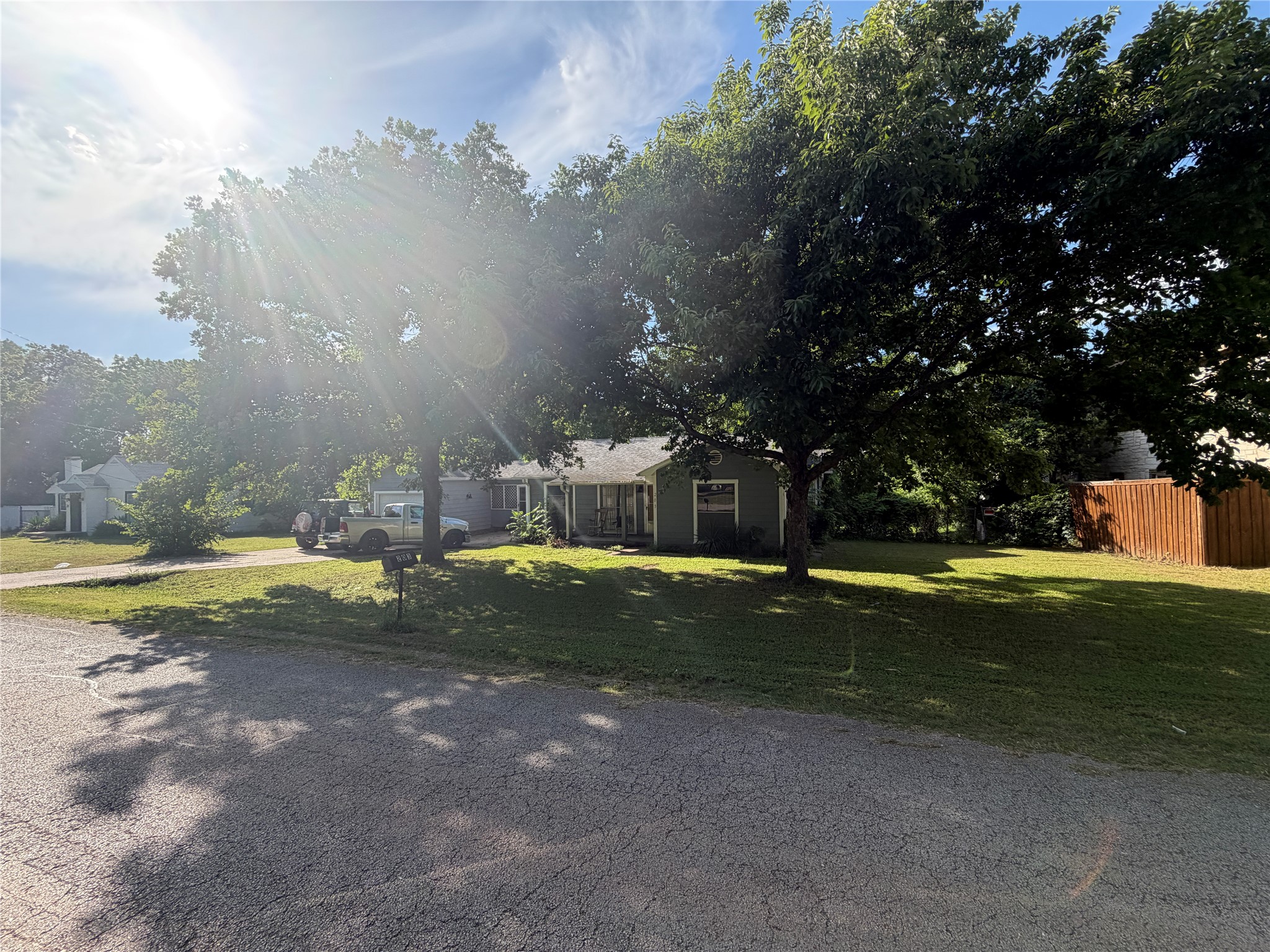 203 E Dallas Street Hutchins TX 75141