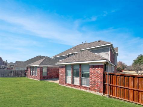2715 Magellan Grand Prairie TX 75054