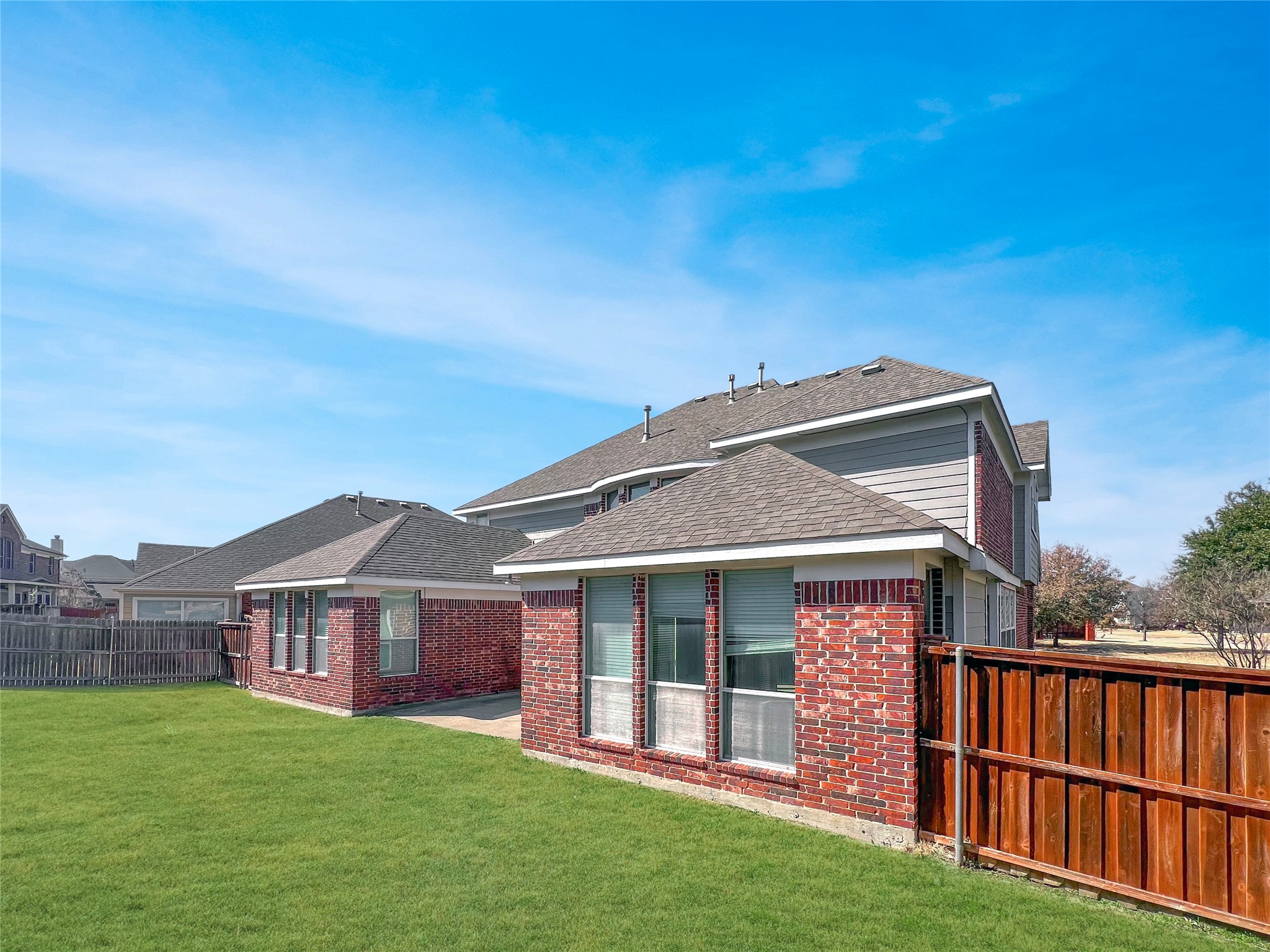 2715 Magellan Grand Prairie TX 75054