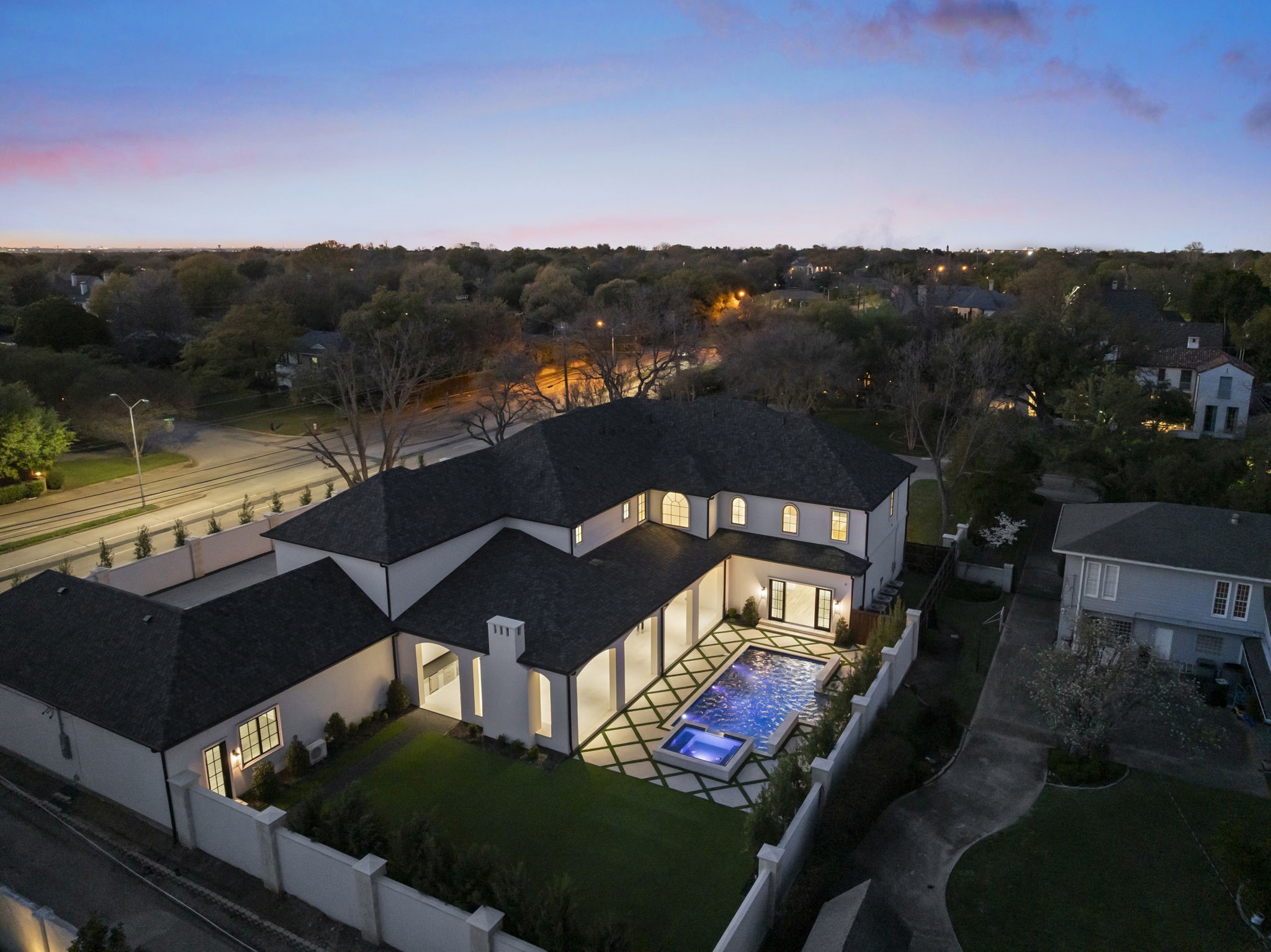 4206 Woodfin Drive Dallas TX 75220