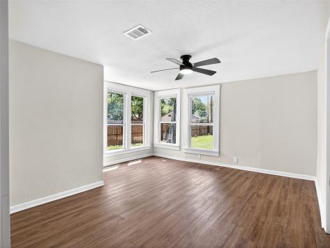 403 S Willomet Avenue Dallas TX 75208