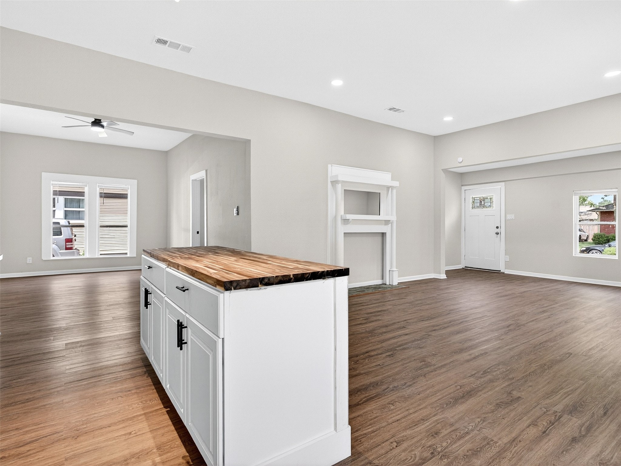 403 S Willomet Avenue Dallas TX 75208