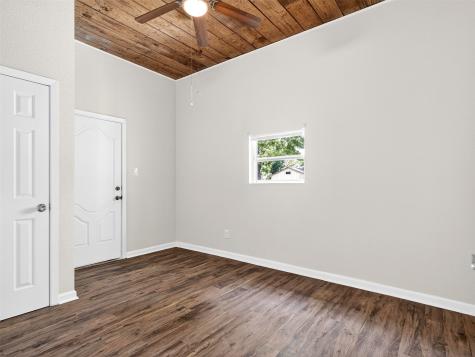 403 S Willomet Avenue Dallas TX 75208