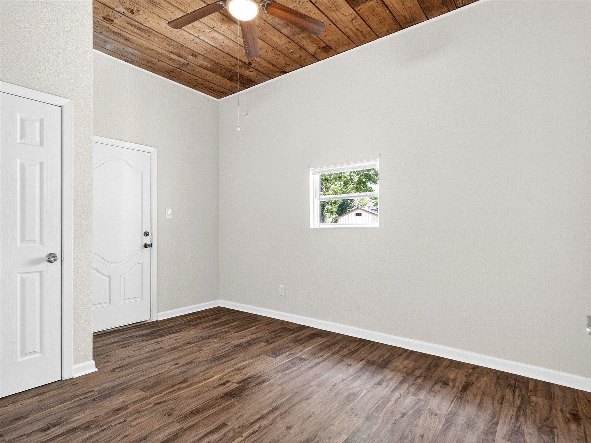 403 S Willomet Avenue Dallas TX 75208