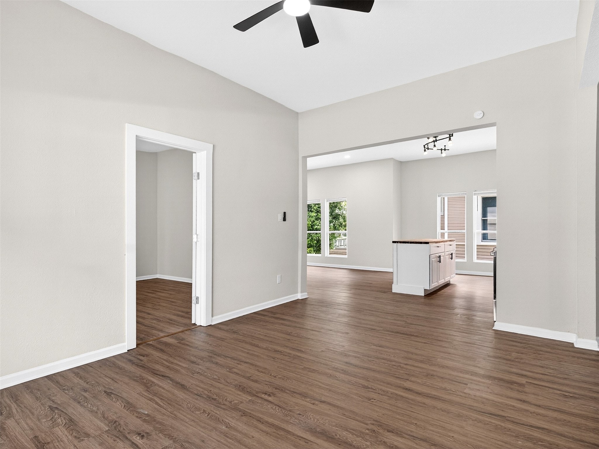 403 S Willomet Avenue Dallas TX 75208