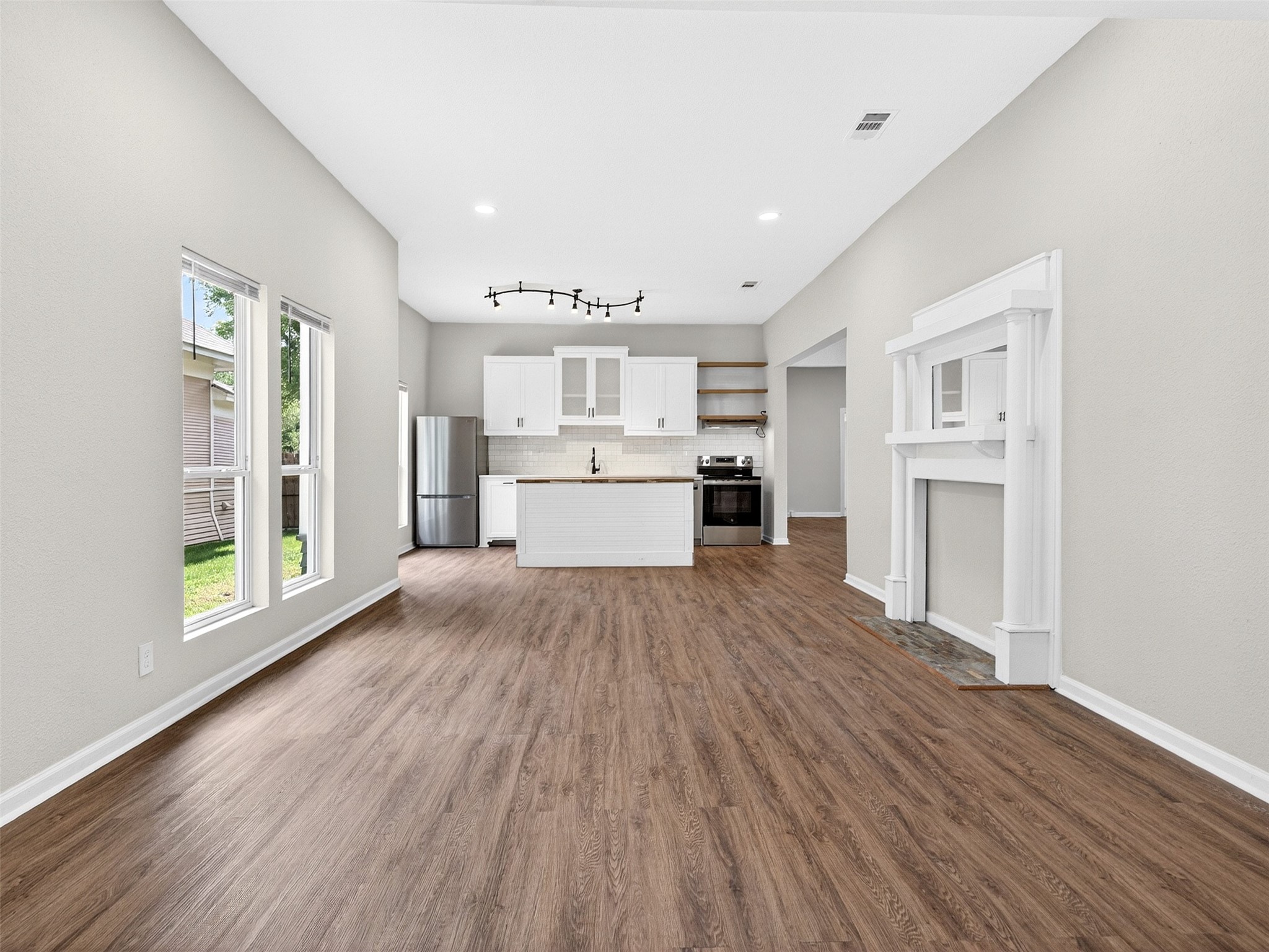 403 S Willomet Avenue Dallas TX 75208