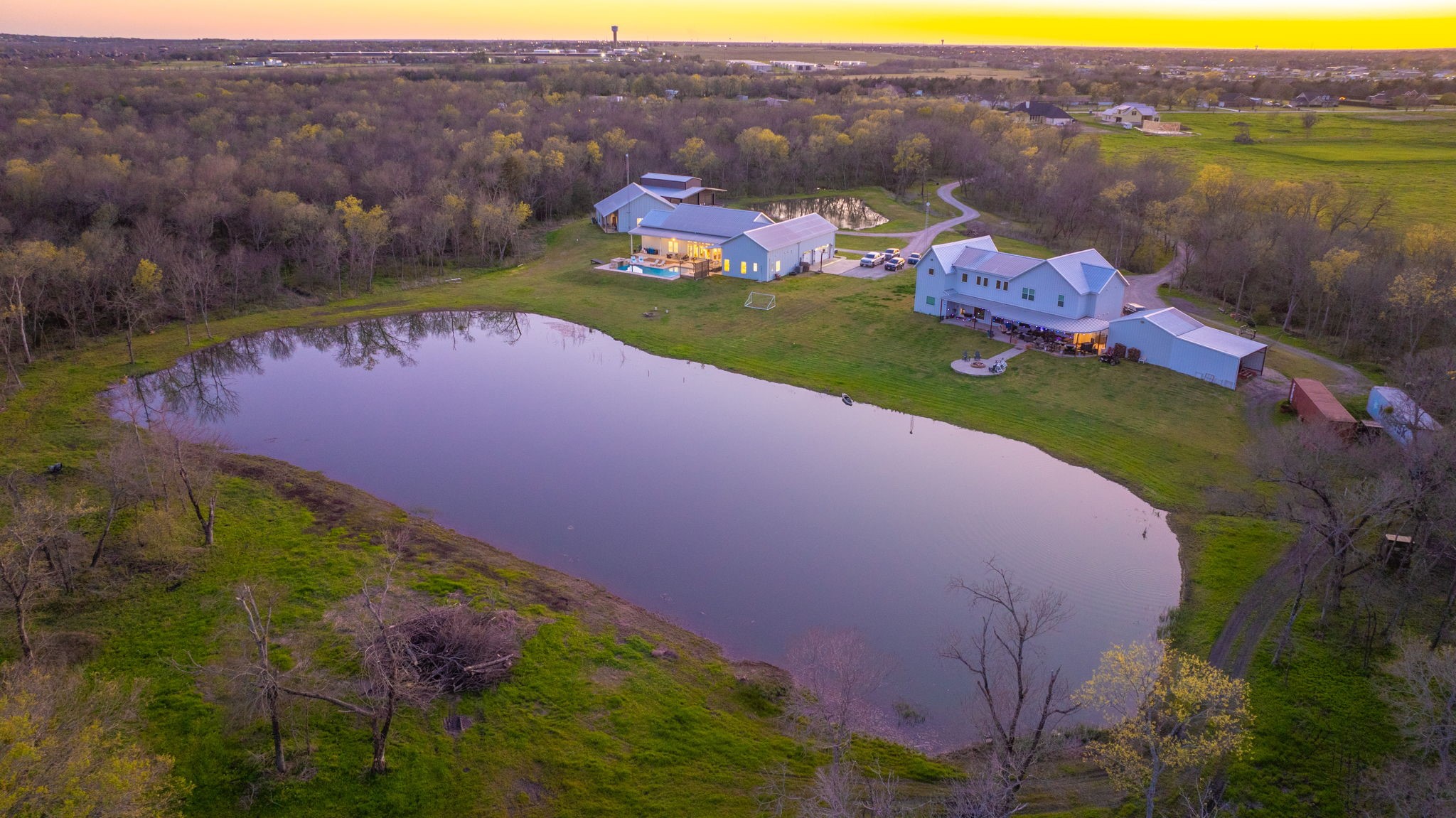 8890 County Road 215 Terrell TX 75160