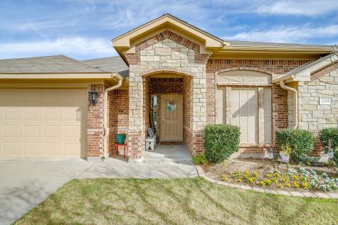 604 Marybeth Drive Burleson TX 76028