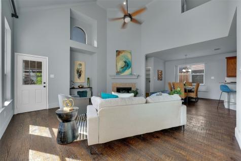 1102 Mccormick Street Garland TX 75040