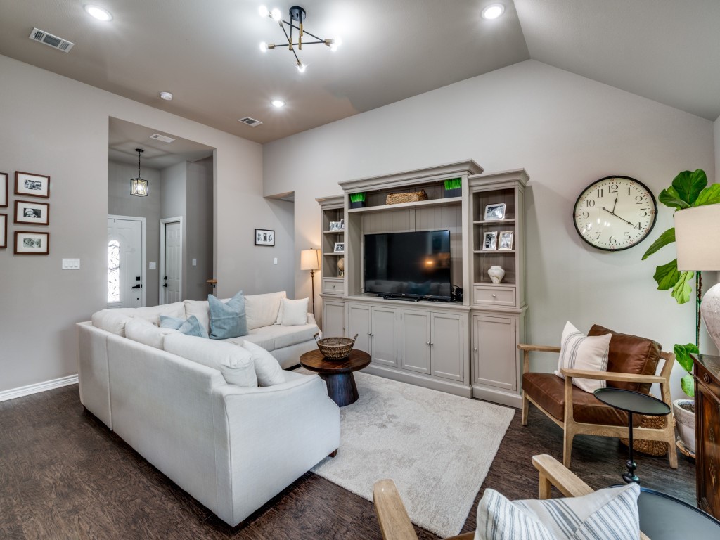 2612 Houston Court Granbury TX 76048