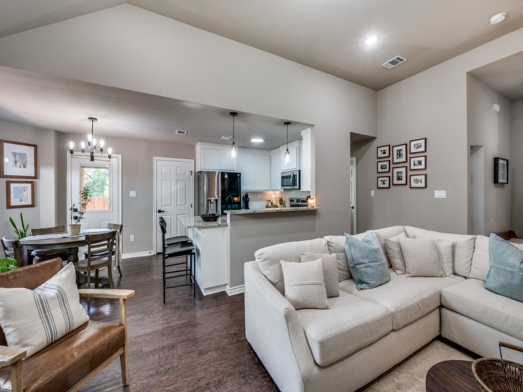 2612 Houston Court Granbury TX 76048
